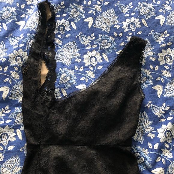 **SOLD** Stella McCartney Caroline Cutout Lace Runway Dress - Picture 5 of 8